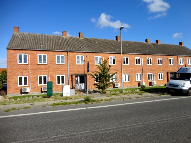 4451-006-Ejendommen.JPG